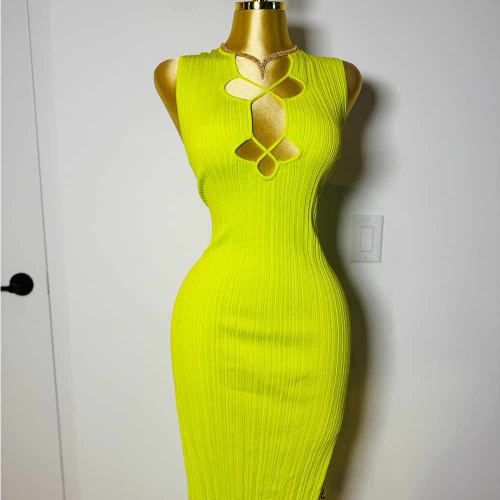 Zara Green Ribbed Cutout  Dress - Picture 3 of 4